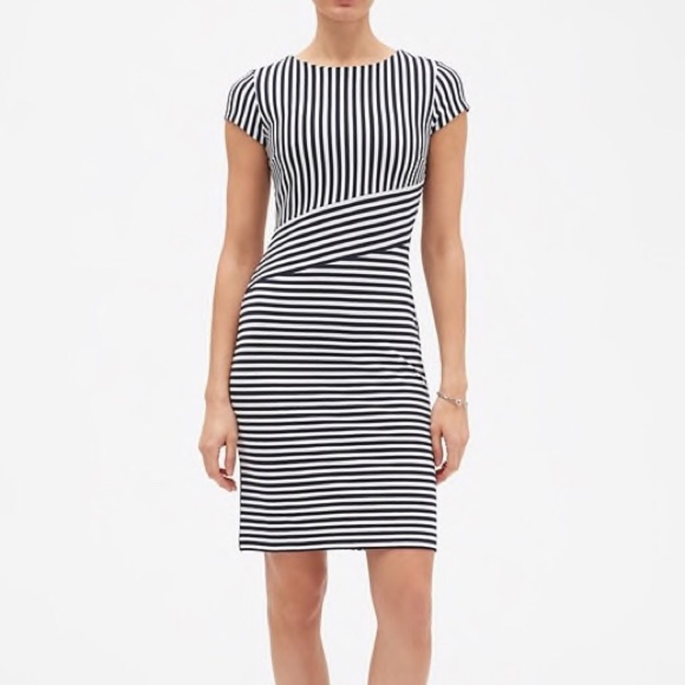 Banana Republic Mixed Stripe Dress Navy